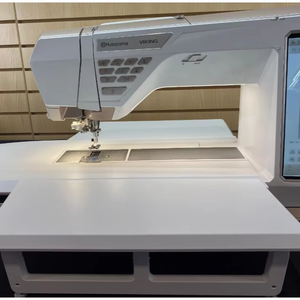 Offres Spéciales Husqvarnass V1k1ng Des1gner Ep1c 3 C0mputer1zed Sew1ng Embr01dery Mach1ne - Product Image 1