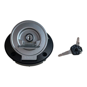 Tappo Serbatoio in Metallo Originale Yama per Tracer 9 21-23, Nuovo - Product Image 1