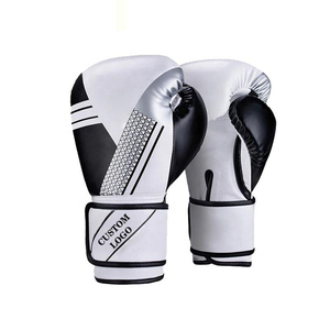 Guantes de Boxeo de Cuero Genuino Hechos en Pakistán 2026 para Entrenamiento y Sparring – Guantes Deportivos de Alta Calidad - Product Image 5