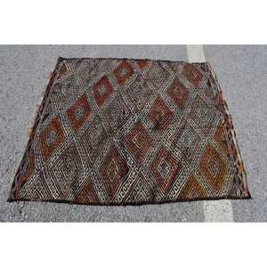 พรมขนเรขาคณิตสีแดงสีดำสไตล์ชนเผ่าพรมห้องนั่งเล่นใหม่ขนาด4.8x4ฟุตการออกแบบการเย็บปะติดปะต่อกันแผ่นยางรองสำหรับตกแต่งบ้าน - Product Image 1