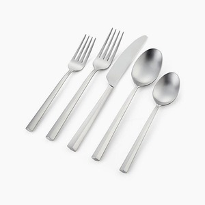 Vente en gros meilleure vente de couverts en acier inoxydable argent poli pour restaurants occidentaux - Product Image 1