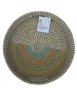 Plateau rond en jonc de mer avec motif Hien Luong. - Product Image 2