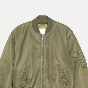 Blouson bombardier matelassé Streetwear élégant et chaud Blouson aviateur matelassé avec poignets côtelés Blouson aviateur décontracté pour hommes - Product Image 2