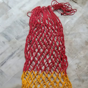 Filet à foin en nylon durable pour chevaux Sac à foin à alimentation lente pour une utilisation stable de la remorque de grange Longue durée et facile à accrocher - Product Image 1