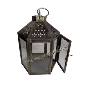 Linternas grandes de hierro con forma geométrica de gran demanda con vidrio transparente para decoración de bodas y Navidad - Product Image 2