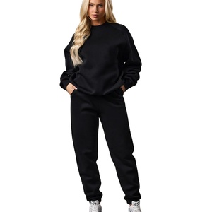 Survêtement personnalisé pour femmes coupe décontractée polaire manches raglan équipage poignets élastiques pantalon de survêtement noir 2 poches latérales Jogger deux pièces ensemble - Product Image 1