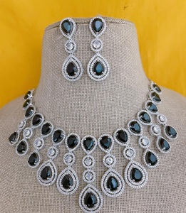 Impresionante conjunto de collar de circón brillante de lujo de excelente calidad con pendientes para boda, ropa de fiesta de compromiso para mujer - Product Image 3