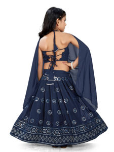 ชุดเลเฮนกาโชลีเด็กยาวกรอมพื้น ยี่ห้อโชรยัม แฟชั่น ลายปักกระจก แบบดั้งเดิมของอินเดีย สำหรับงานปาร์ตี้ เหมาะสำหรับเด็กผู้หญิง ทุกฤดูกาล - Product Image 2