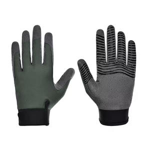 Gants de golf personnalisés en microfibre super doux, nouveau matériau de haute qualité, pour hommes, bon prix d'usine - Product Image 4
