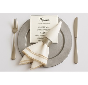 Assiettes de présentation minimalistes argentées à bordure champagne pour événements, galas et décorations de table de fêtes - Product Image 1