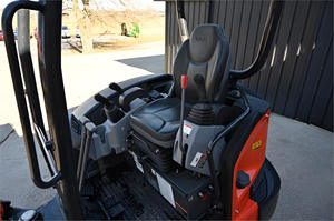 PETITE MINI EXCAVATRICE KX033-04 KUBOTA 2021 UTILISÉE ÉQUIPEMENT DE CONSTRUCTION AVEC PELLE SUR CHENILLES À MOTEUR KUBOTA - Product Image 3