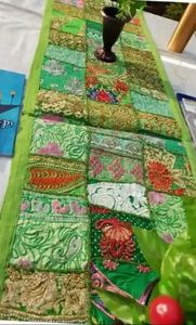 Chemin de table en tissu brodé Patchwork Design pour la cuisine à domicile ou l'article de cadeau de salle à manger de mariage - Product Image 2