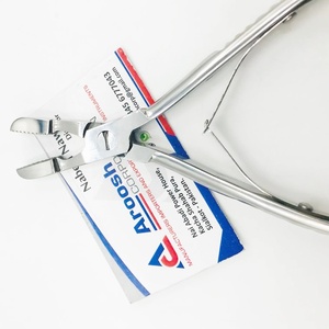 Pince d'extension de cheveux à micro-anneau professionnelle en acier inoxydable à pointe plate Style droit multifonctionnel Logo personnalisé pour cheveux Remy - Product Image 5