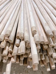 Gran oferta, hilo italiano, madera de eucalipto, 120 cm, palos de escoba portátiles con cabeza de plástico, hecho en Vietnam - Product Image 3