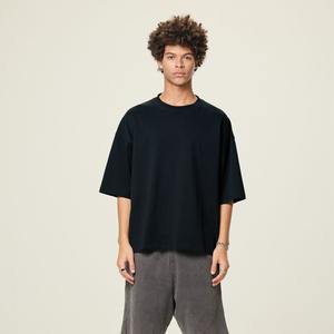 Venta al por mayor de alta calidad 100% algodón 230gsm recortada Boxy Unisex camiseta Casual de gran tamaño personalizado camiseta para hombres y mujeres - Product Image 1