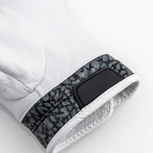 Gant en cuir Premium Cabretta Tour Print Design pour hommes ou femmes, coupe gauche et droite-Gant de golf durable et élégant - Product Image 5