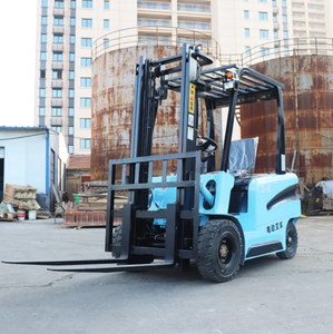 Mini Tractor Diesel con Horquilla Elevadora de 3 Toneladas, Nuevo Apilador Contrapesado, Altura de Elevación de 1820 mm, Motor con Caja de Cambios, 1 Año de Garantía - Product Image 6