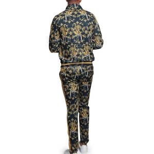 Chándal de sublimación de secado rápido personalizado de fabricante, chándal de sublimación de tela suave para hombre - Product Image 3