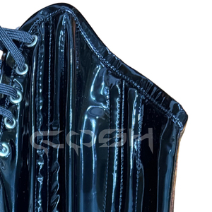 Corset amincissant en PVC noir brillant personnalisé avec baleines en acier, ajustement avant et sur les hanches - Product Image 5