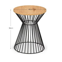 Table d'appoint moderne de haute qualité en fer, plateau en métal, finition noire, design classique de luxe, fabrication artisanale, respectueuse de l'environnement, pour salon