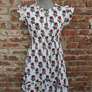 Vestido bohemio estampado a mano, vestido corto de verano de algodón, vestido mini con cuello halter y manga corta para mujer - Product Image 1