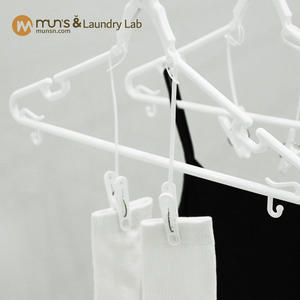 Ensemble de cintres de blanchisserie de type clip _ 4pcs - Product Image 4