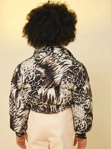 Servicio OEM logotipo personalizado impreso ligero Puffer abajo chaqueta superventas cálido Color sólido transpirable burbuja chaqueta - Product Image 2