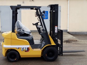 Montacargas Caterpillar 2PD5000 de 3.5 Toneladas con Capacidad de 5.000 LB, Montacargas Usado de Mástil Bajo CAT de 3 Toneladas, Montacargas Diésel Manual FD30 - Product Image 2