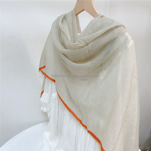 Bufanda de flecos con letras de Cachemira de doble cara para mujer, chal cálido de invierno para combinar con color sólido - Product Image 4