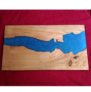 Tablero de charcutería de resina de madera personalizado para cocina y hotel de regalo de compromiso hecho a mano con forma cuadrada de alta calidad azul - Product Image 5