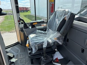 2023 JCB 417 chargeur frontal chargeur sur pneus Kubota moteur Eaton cylindre hydraulique 4x4 entraînement 6-9 tonnes capacité de charge 1 an de garantie - Product Image 2