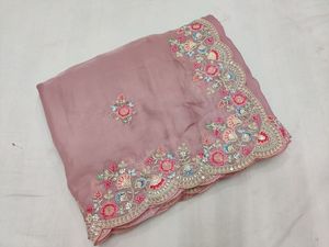 Jari Border เขียนโค้ดได้ทั้งหมดมีหลายงานและ Butti กับ gotta patti บน organza Saree บริสุทธิ์เหมาะสำหรับงานแต่งงาน - Product Image 3