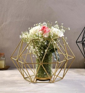 Florero de metal de diseño elegante para decoración del hogar, fabricante al por mayor, florero de vidrio y metal de diseño hecho a mano - Product Image 1