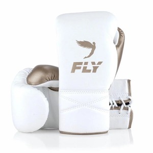 Fabricación personalizada de alta calidad logotipo personalizado de cuero genuino 2 colores competencia profesional guantes de boxeo con mosca - Product Image 1