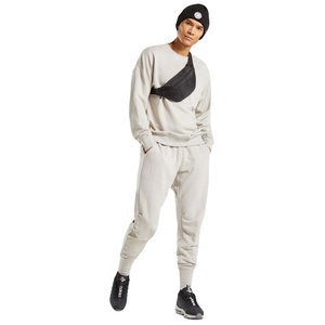 Conjunto deportivo para hombre, de tela de mezcla de algodón, corte ajustado, pantalones jogger y material transpirable con diseño de tacto suave, en oferta online. - Product Image 1