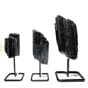 Turmalina negra natural más vendida en soporte de hierro para exhibición o limpieza espiritual y protección EMF Suministro mundial - Product Image 2