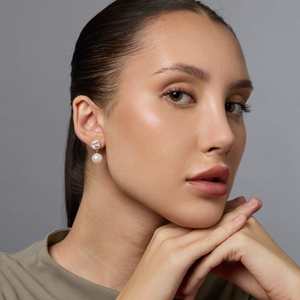 Boucles d'oreilles pendantes géométriques en argent 92,5 avec sertissage clos en pierre de perle polie or pour occasion de mariage 188556 - Product Image 4