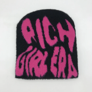 Chapeau d'Hiver Unisexe de Haute Qualité avec Broderie en Fourrure et Crâne, Bonnet à la Mode, Fabriqué par Image Style - Product Image 1