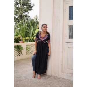 LAUNCHING Zain Exports MODERN FESTIVE PARTY WEAR REVERSIBLE REGULAR FIT DESIGNER <b>KURTI</b> FABRIC RAYON with KUTCHI GAMTHI WORK - Product Image 1