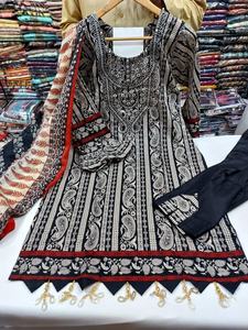 Dernière Collection de robe 3 pièces de pelouse indienne/pakistan, produit populaire 2022 - Product Image 6