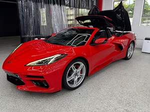 2023 Chevrolet Corvette Stingray Cabriolet 1LT Essence faible kilométrage - Product Image 2