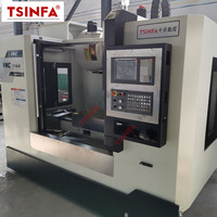Centro de Mecanizado CNC de Precisión de 3 Ejes VMC1160, Carga de Mesa de 600 kg, Portaherramientas BT40 para Fabricación de Moldes