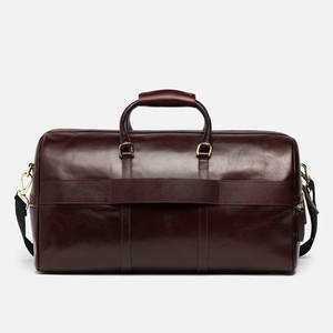 Sac de Voyage en Cuir Bordeaux Premium, Sac de Week-end Élégant avec Bandoulière Réglable pour Hommes et Femmes - Product Image 4