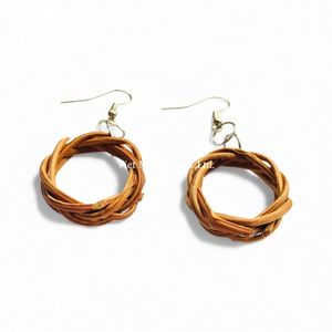 Pendientes Artesanales de Ratán Vintage, Accesorios de Moda de Fibra Natural de Vietnam - Product Image 2