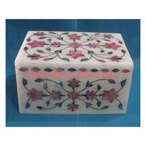 Caja de embalaje de almacenamiento de joyería con forma de rectángulo de estilo amor con incrustaciones de piedras preciosas súper sólidas curvadas a mano de la mejor calidad - Product Image 2