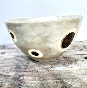 Cuenco decorativo de Metal con diseño de puntos, centro de mesa hecho a mano, elegante bandeja texturizada para mesa de comedor, hogar, cocina, exhibición de regalo - Product Image 3