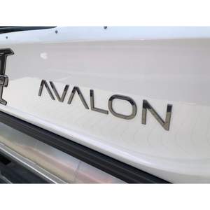 เรืออะลูมิเนียมใหม่ ปี 2024 รุ่น Avalon Excalibur ขนาด 27 ฟุต - Product Image 1