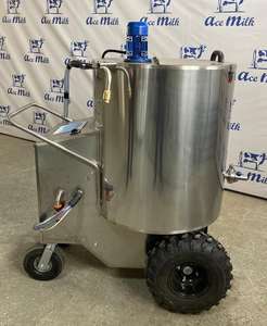 Alimentador de terneros Milk Taxi de alta eficiencia, dispositivo móvil de 200L para alimentar terneros de 1 semana a 4 meses, ideal para granjas. - Product Image 2