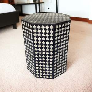 Mesa Auxiliar de Alta Calidad con Incrustaciones de Hueso, Diseño Moderno y Artístico, Mueble Decorativo para Dormitorio, Hogar Refinado - Product Image 6