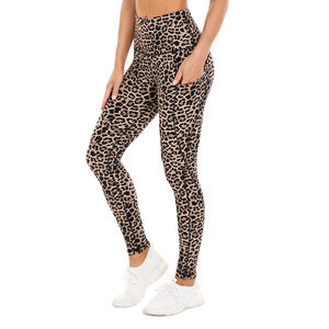 Mallas de entrenamiento con logotipo personalizado supersuaves para mujer, mallas transpirables de verano para mujer, mallas deportivas de talla grande para mujer - Product Image 1